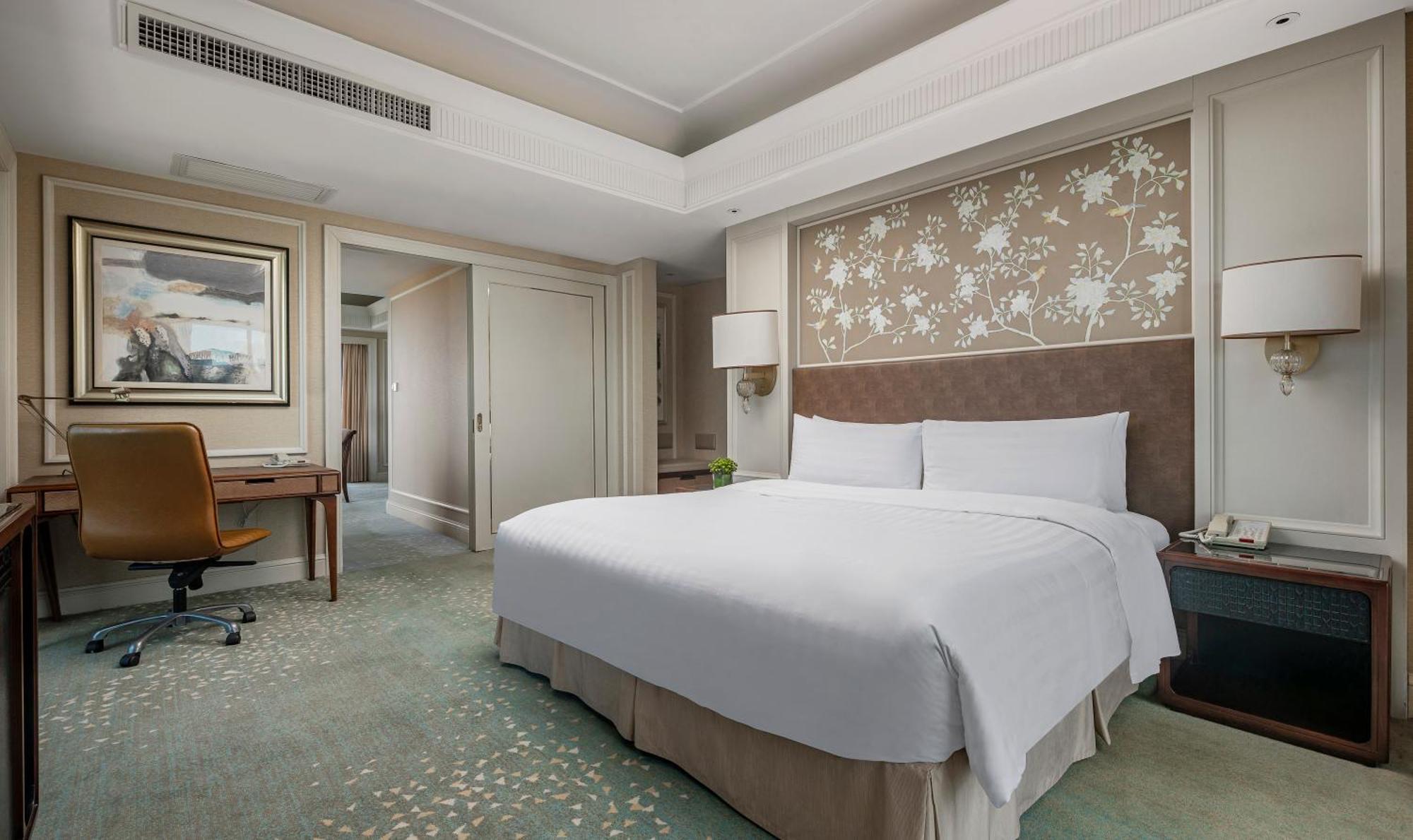 Grand Hotel Haikou - Managed By Accor Buitenkant foto